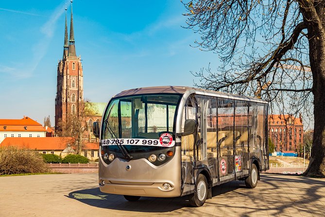 2-Hours Private Electric Car Tour with a Guide, Wroclaw - Cathedral Island: churches, bridges, and old Wroclaw