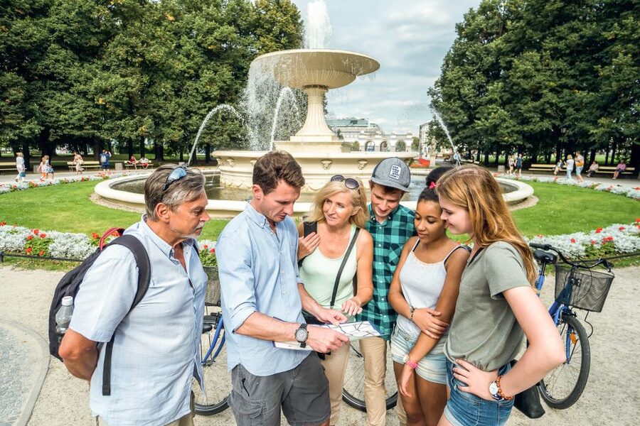 3-Hour Guided Cycling Tour of Warsaw - Why a bicycle makes sense in Warsaw