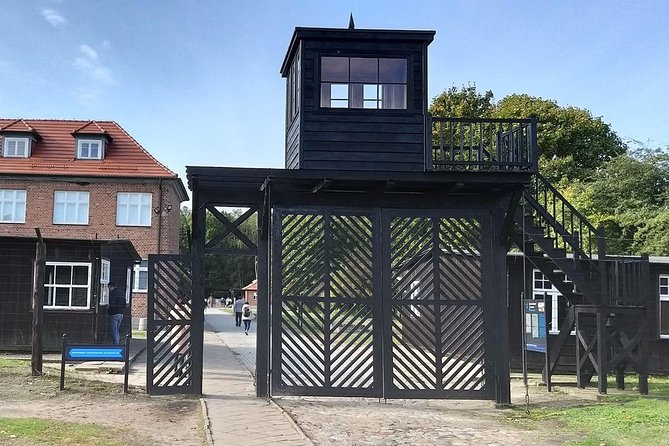 5 hours Individual trip to the Stutthof Concentration Camp - Three hours inside the former camp