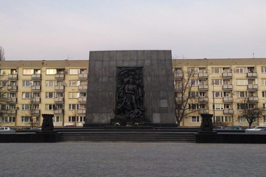 A unique walking tour of Jewish Warsaw -- past and present - Hala Mirowska and traces of ordinary life