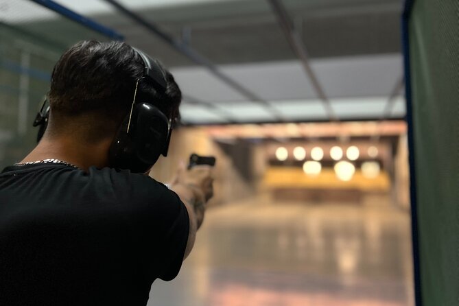 Agvo Shooting Range Experience in Warsaw - Safety instruction comes before the first shot