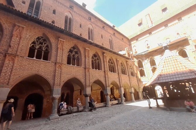 Aiport Gdansk Transfer to Malbork Castle or Stutthof - Flexible Start Times, With One Important Catch