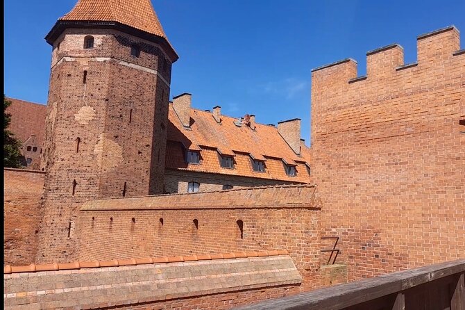 Aiport Gdansk Transfer to Malbork Castle or Stutthof - Price, Group Size, and Real Value