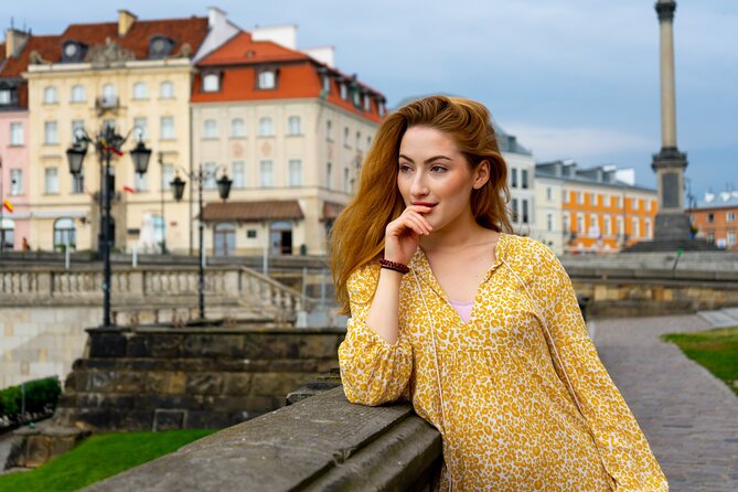 Amazing photo walk through the Old town of Warsaw - Old Town streets, views, and changing backgrounds