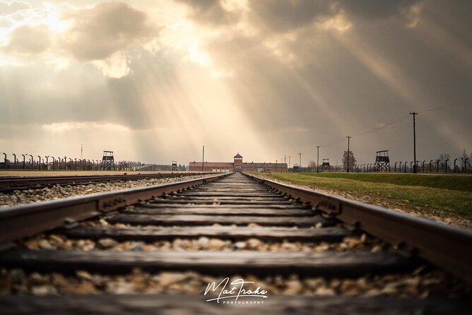 Auschwitz and Birkenau WITHOUT GUIDE private transport from Kraków - The 3-kilometer transfer to Birkenau