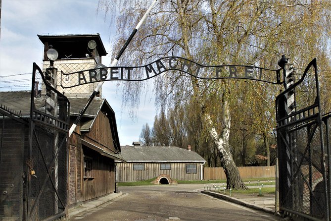 Auschwitz & Birkenau English guided tour by private transport from Katowice - What the $164.24 price includes