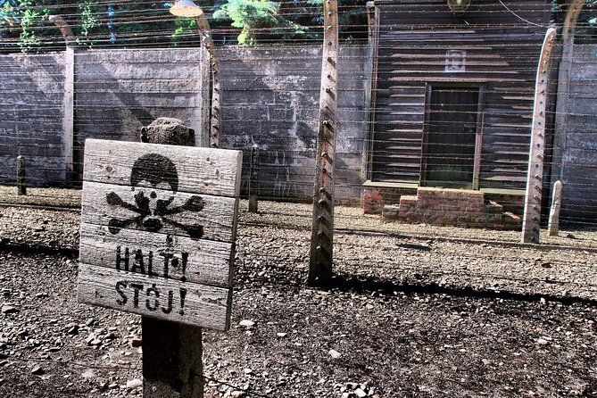 Auschwitz Birkenau Guaranteed Guided Tour or your money back - Lunch, breaks, and the long middle of the day