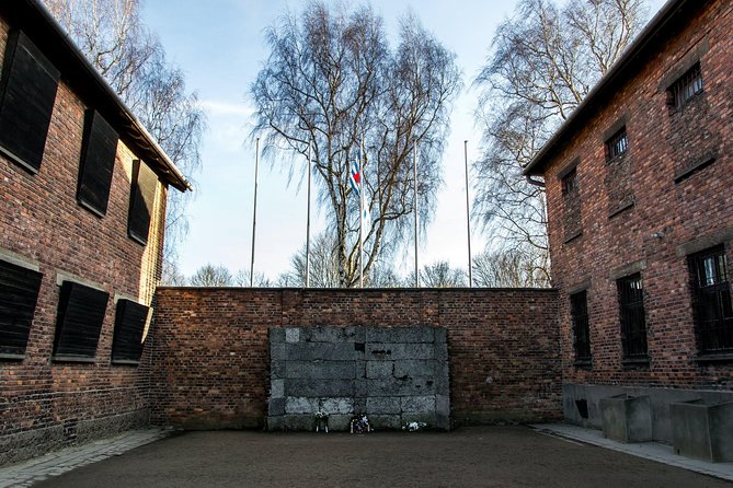 Auschwitz Birkenau Guided Tour Small Group with Hotel Pick up - Why this Auschwitz tour works well from Krakow