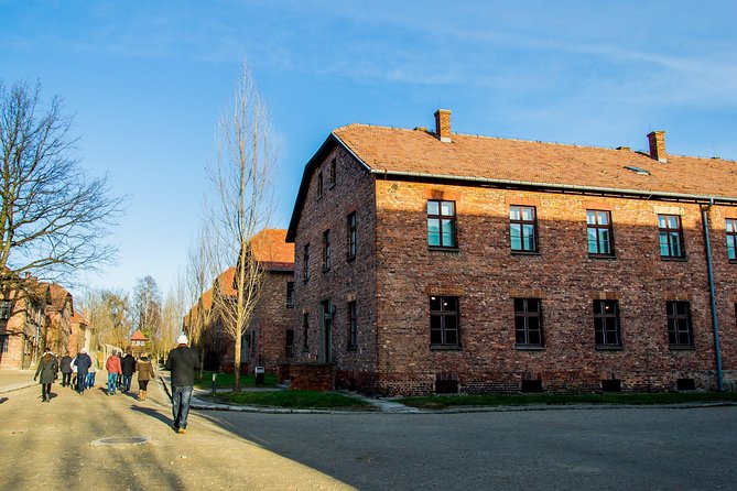 Auschwitz Birkenau Guided Tour with Ticket Hotel Pickup Small Van - The return to Krakow