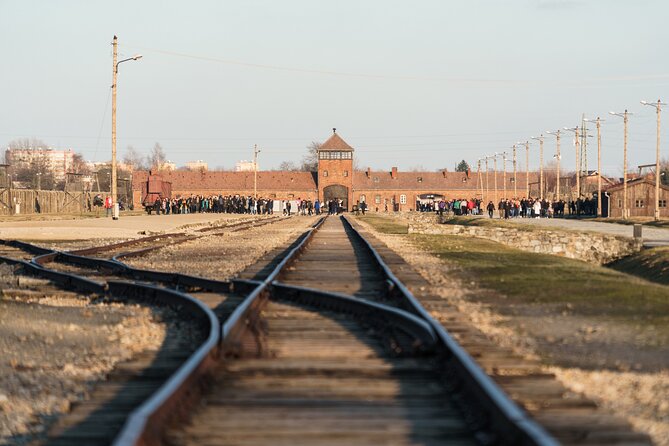 Auschwitz-Birkenau Memorial Entrance Ticket and Guided Tour - A note about the wider Krakow packages