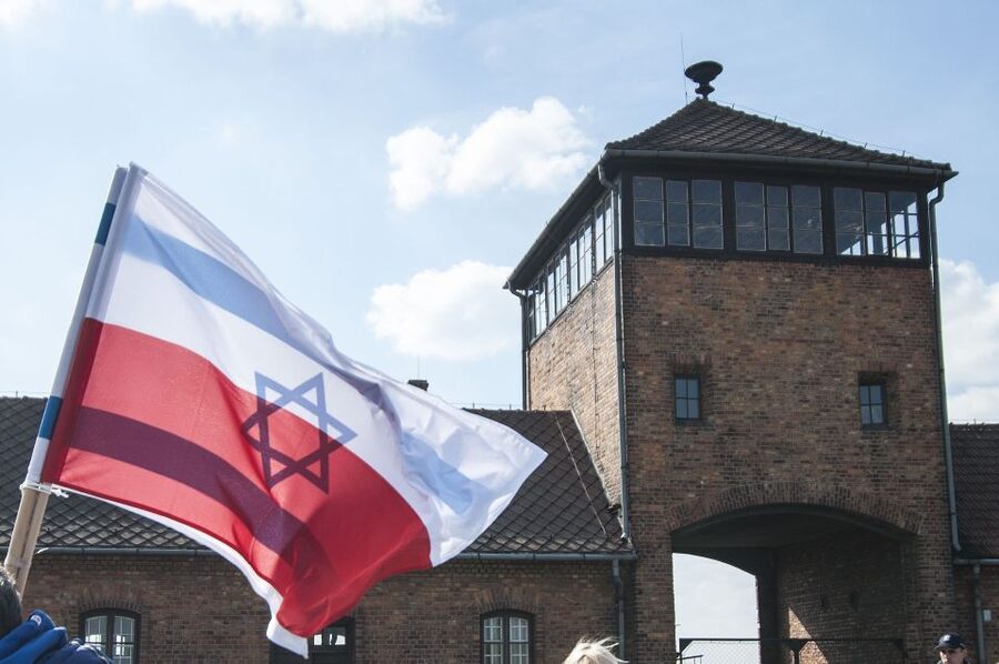 Auschwitz-Birkenau Tour from Katowice with Private Transfers - Leaving Katowice by private car