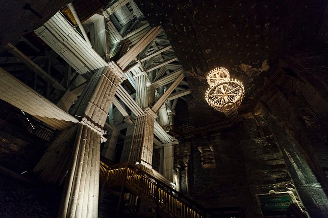 Auschwitz-Birkenau & Wieliczka in one day (Guided tour) - Transport, group size, and the rhythm of the day