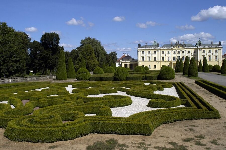 Bialystok Old Town Highlights Private Walking Tour - Bialystok’s churches and sacred buildings