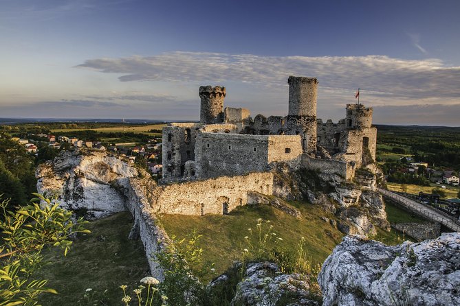 Castles Tour by The Eagles' Nests Trail, day tour from Krakow - Pieskowa Skała and Hercules Club