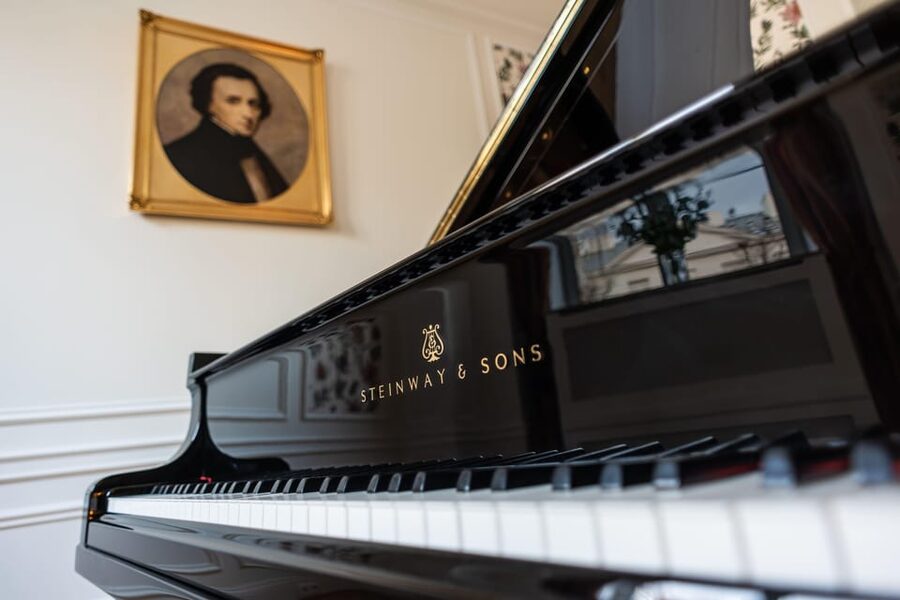 Chopin Concerts at Fryderyk Concert Hall - Meeting the pianist after the final piece