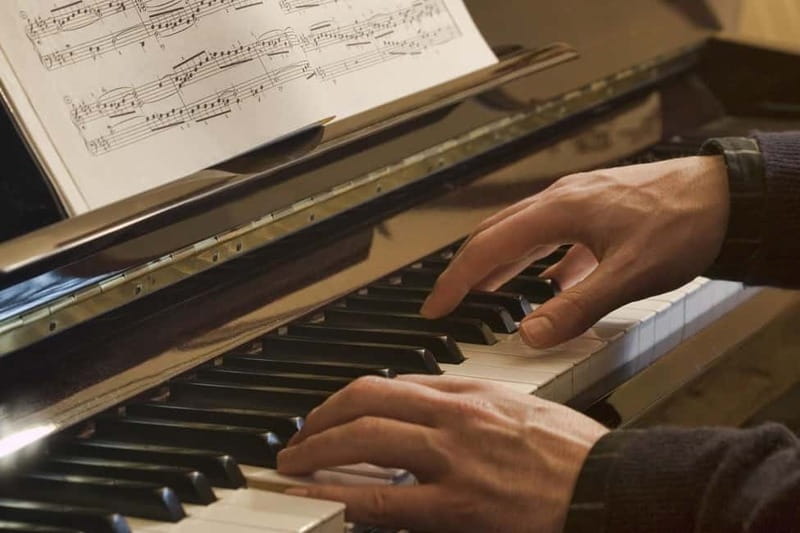 Chopin Tour in Warsaw with Skip-the-line Museum & Concert - Group size, pace, and accessibility
