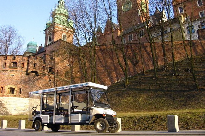 City Tour by electric car- Krakow - Old Town sights from Main Market Square to Wawel