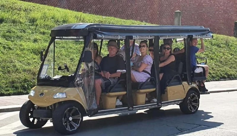 City Tour Cracow golf car plus Cruise on the Vistula River. - Who should book this Kraków tour?