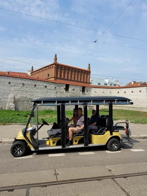 Cracow sightseeing tour by electric golf cart - Starting in the medieval royal city