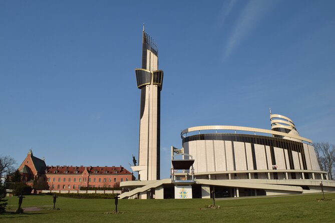 Częstochowa Black Madonna and Lagiewniki Tour from Krakow - What your driver-guide adds at Jasna Góra