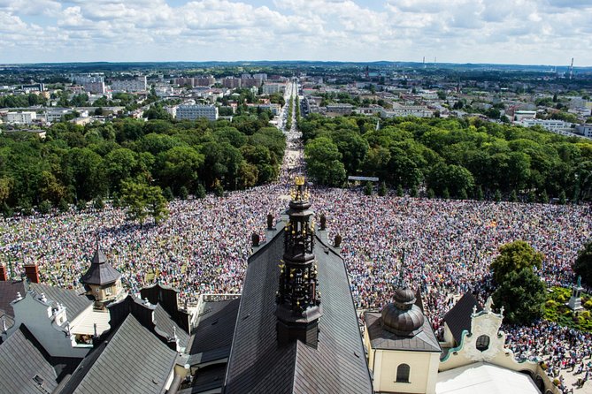 Czestochowa Black Madonna Private Day Tour from Krakow - The dress code is not optional