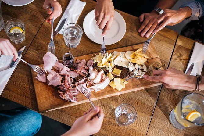 Deluxe Polish Food Tour Experience in Warsaw - Why Polish food works best as a walking meal