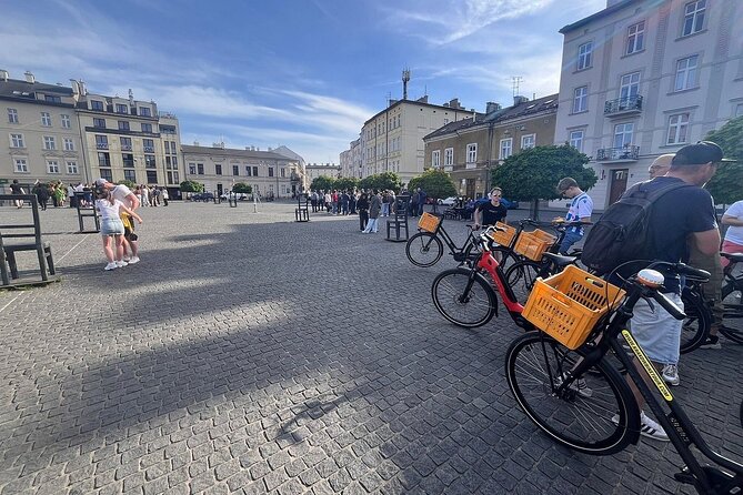Discover Kraków by Bike with a Dutch guide - Rynek Główny and the medieval center