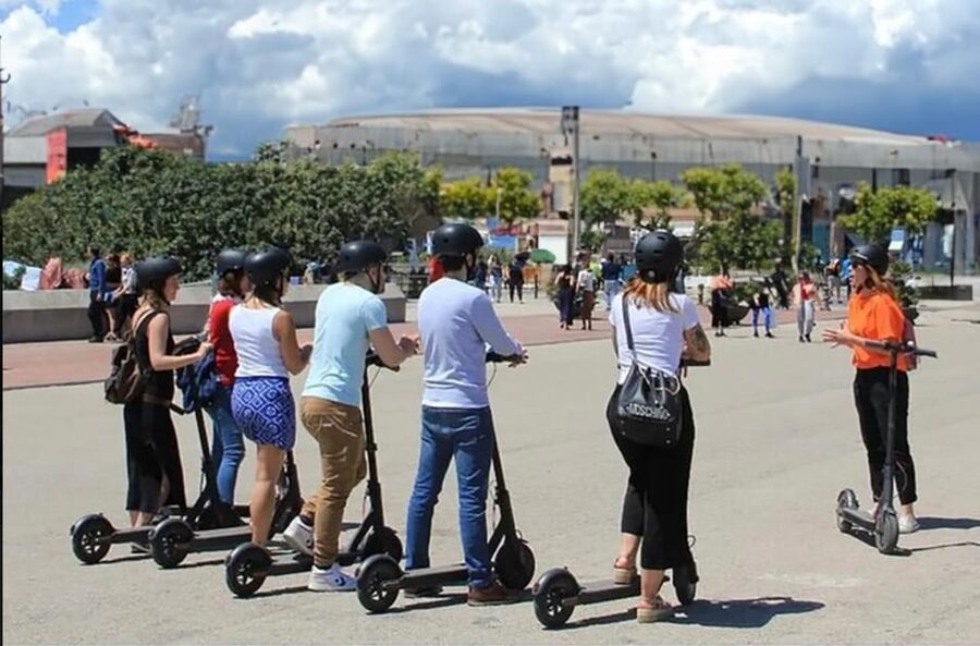 Electric Scooter Tour: Full Tour (Old Town + Shipyard) 3hour - Rolling through Old Town landmarks