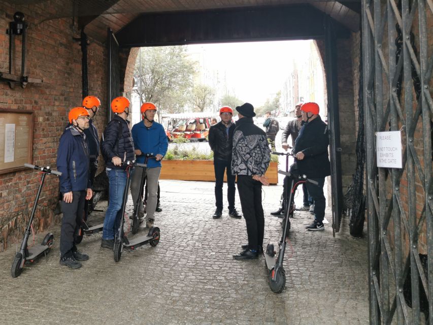 Electric Scooter Tour: Jewish Quarter - 2-Hours of Magic! - Along the Vistula Boulevards and Bernatka Footbridge