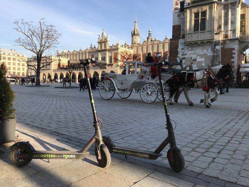 Electric Scooter Tour Krakow - Jagiellonian University and the Main Market Square