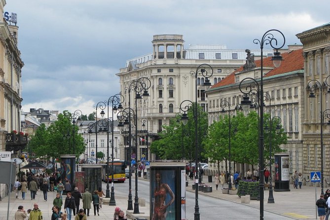 Faces of Warsaw's 3-hour orientation city tour with hotel pick-up - POLIN and the Warsaw Ghetto Uprising memorial