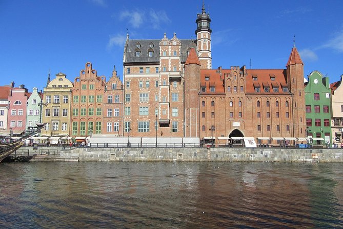 First Time in Gdańsk? Private Tour of Old Gdańsk’s Highlights - Piwna Street and the Great Armoury