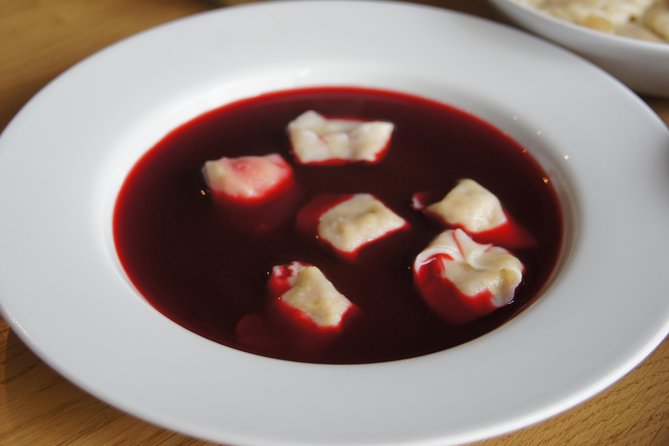 Flavours of Polish Christmas: 4 course dinner + cooking class - What the small group means for you