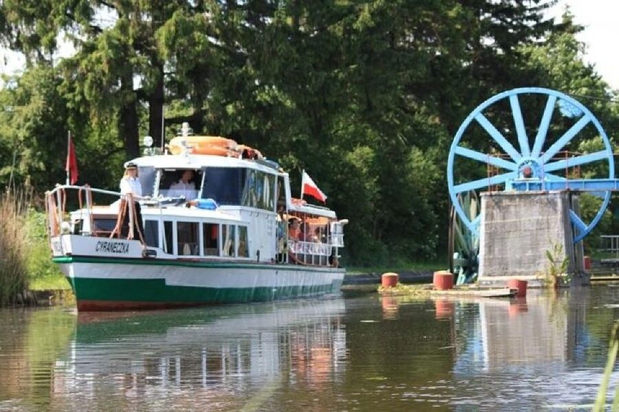 From Gdansk: Elblag Canal Boat Cruise - Who will get the most from this experience