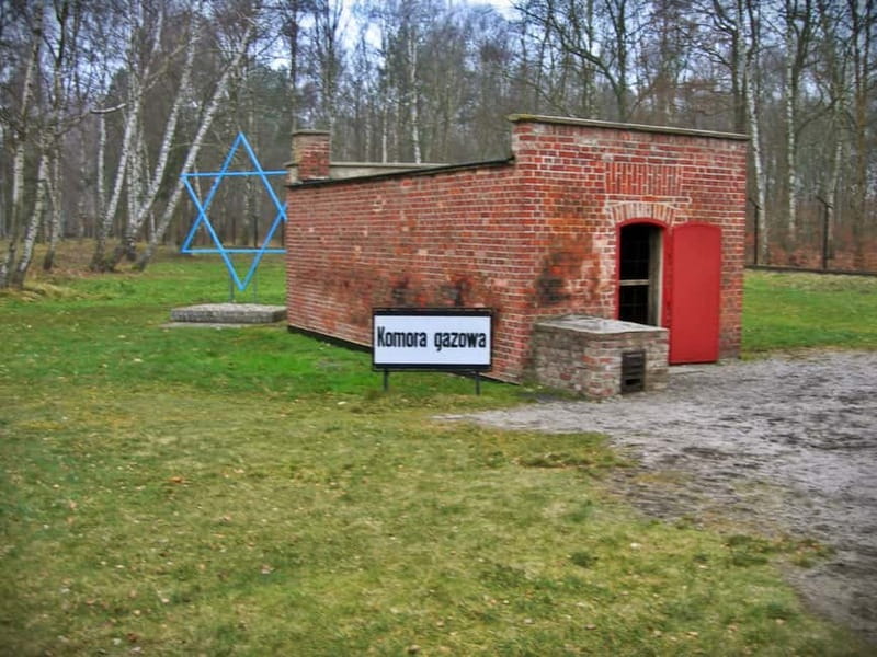 From Gdansk: Stutthof Concentration Camp Museum Day Tour - Entering the camp and setting the historical frame