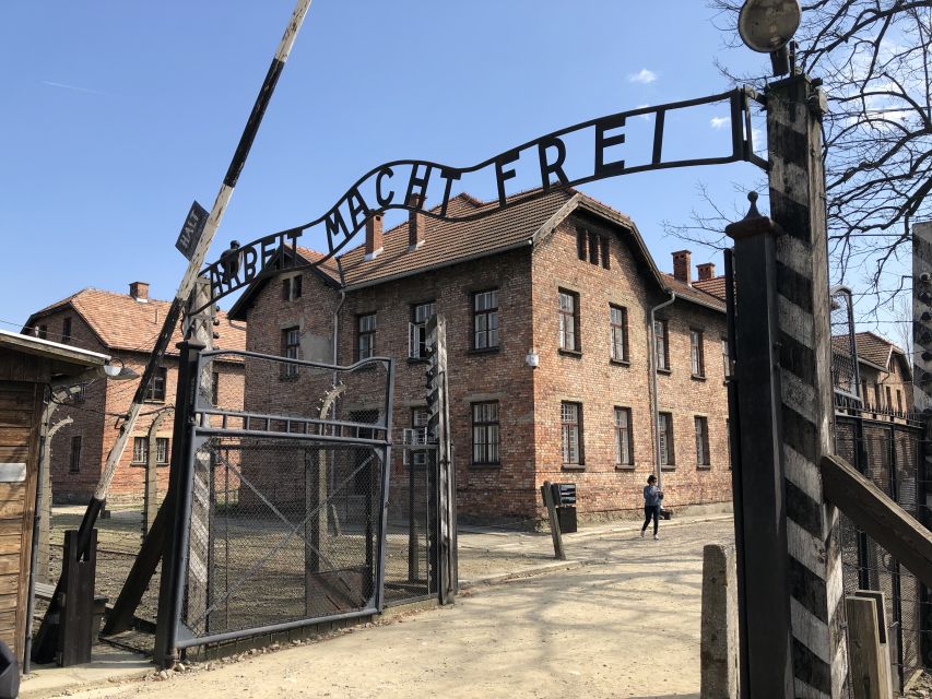 From Krakow: Auschwitz-Birkenau Guided Tour & Pickup - Pickup from Krakow and the road to Oświęcim