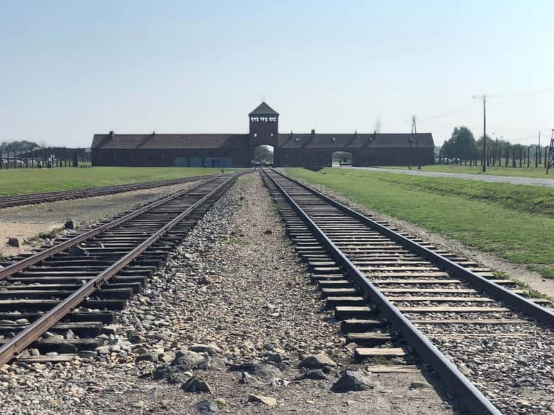 From Krakow: Auschwitz-Birkenau Tour with Transportation - The 90-minute ride to Oświęcim
