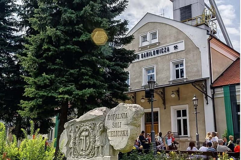 From Krakow: Auschwitz Museum and Wieliczka Salt Mine Tour - Is $335 per person good value?