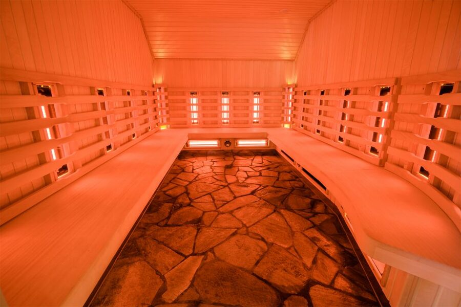 From Krakow: Chocholow Hot Springs Evening or Daytime Ticket - Food, drinks, and the fixed return time