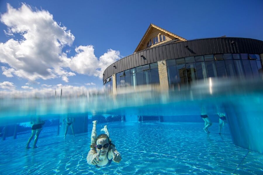 From Krakow: Chocholow Thermal Baths Ticket - Three hours to use inside the thermal baths