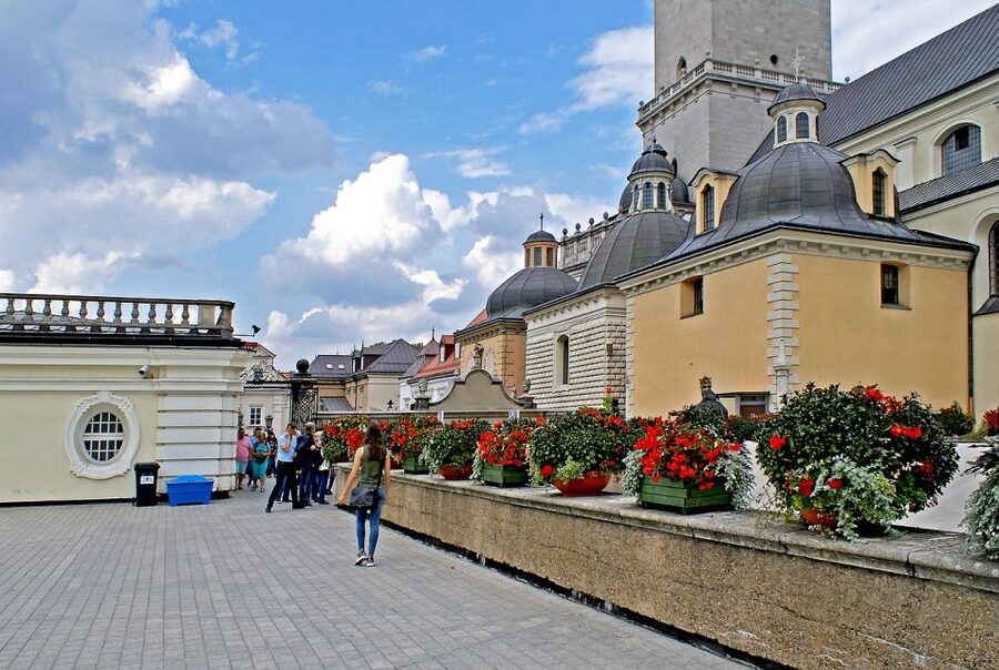 From Krakow: Częstochowa, Black Madonna and Lagiewniki Tour - What makes the Black Madonna visit meaningful