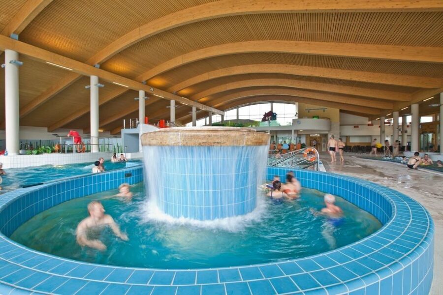 From Krakow: Dunajec River Rafting with Thermal Baths option - Who will enjoy this day most?