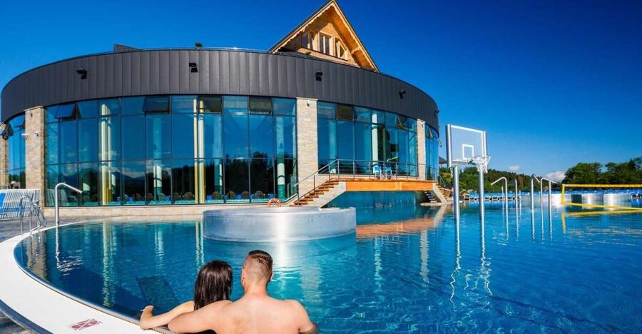 From Krakow: Full-Day Chocholowska Thermal Bath Tour - What your three hours at Chocholowska include