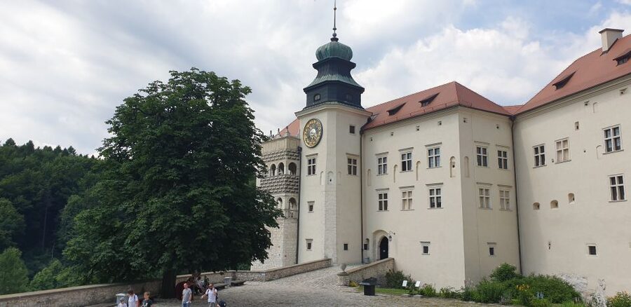 From Krakow: Ojców National Park & Ogrodzieniec Castle Tour - Why the Polish Jura makes a good day outside Krakow