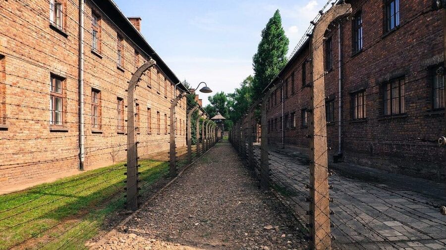 From Krakow: Roundtrip Transportation to Auschwitz Birkenau - Arriving at Auschwitz-Birkenau