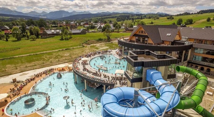 From Krakow: Slovakia Treetop Walk, Zakopane & Thermal Spa - Who should book this day trip?