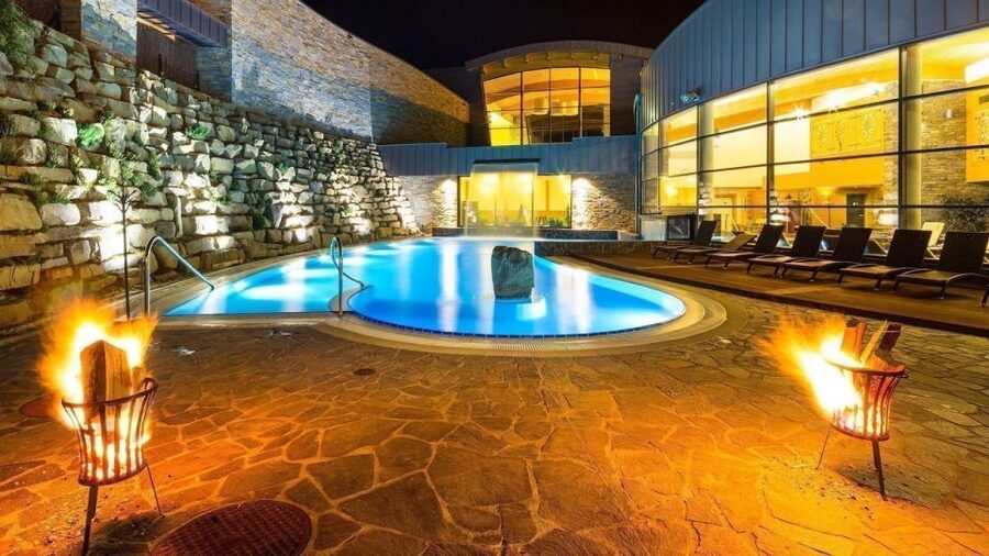 From Kraków; to Białka Thermal Baths private tour - Should you book the Białka thermal baths trip?
