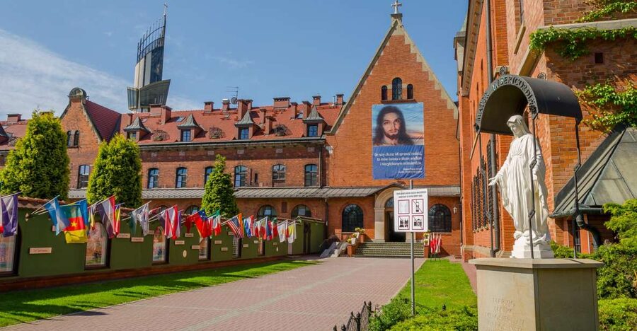 From Krakow: Wadowice & Sanctuary of Divine Mercy Tour - Is $162 a fair price?