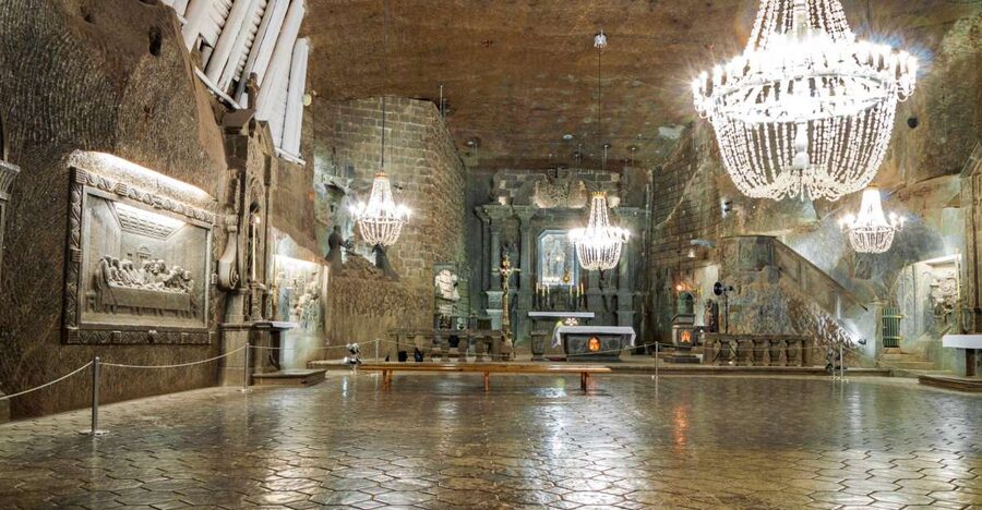 From Krakow: Wieliczka Salt Mine Guided Tour - The early stairway sets the tone