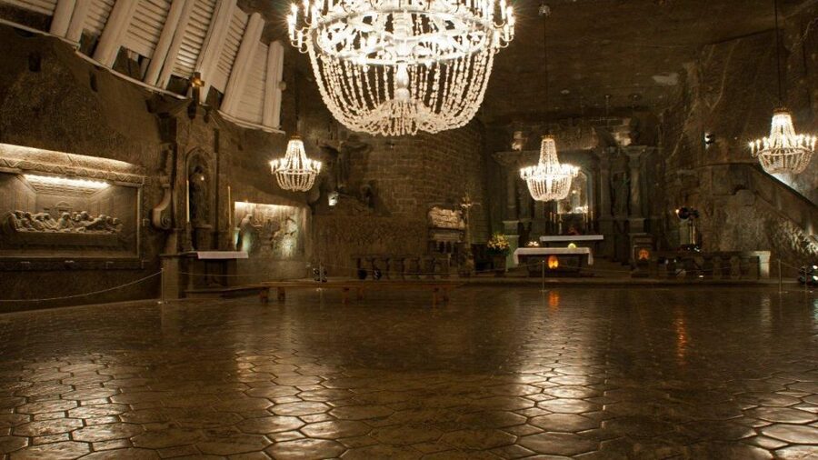 From Krakow: Wieliczka Salt Mine Guided Tour & Transfer - Entering the mine and descending 800 stairs